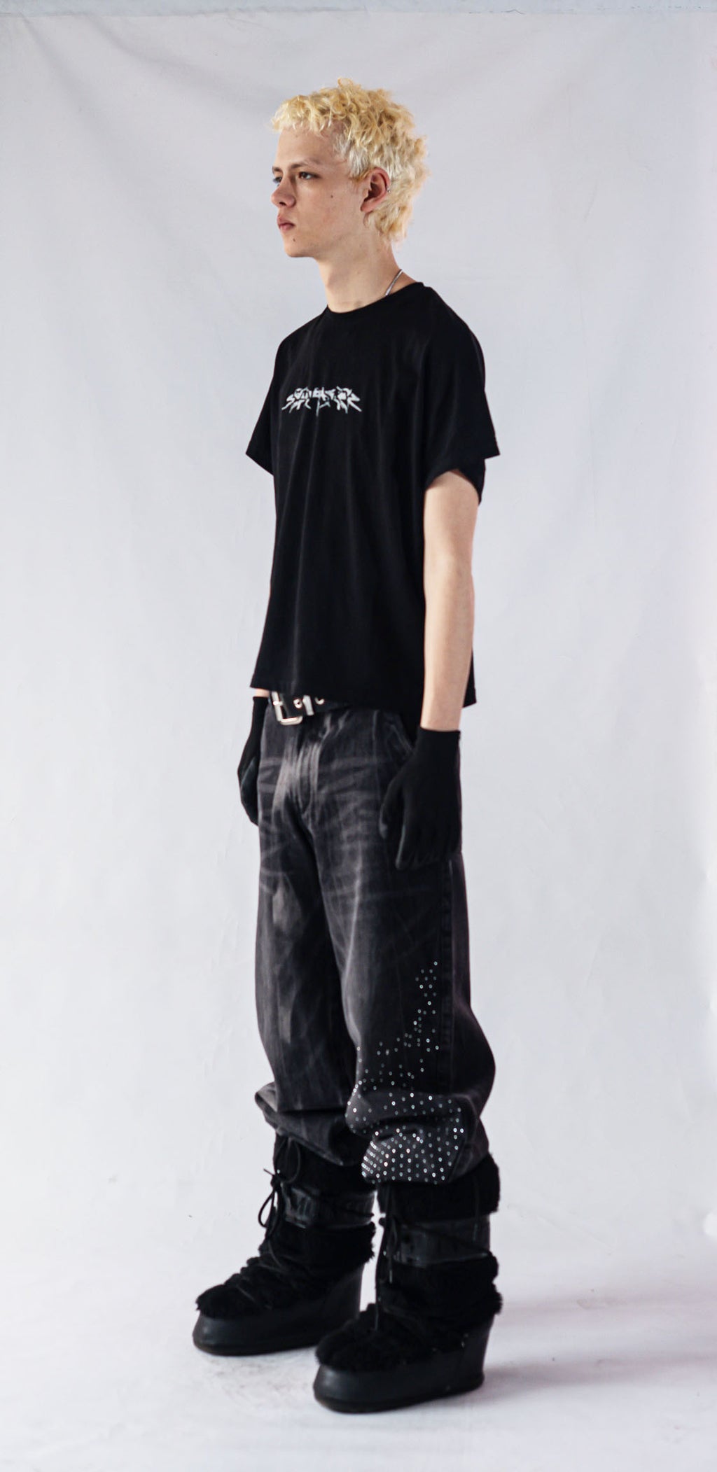 SANTSKY BLACK T-SHIRT