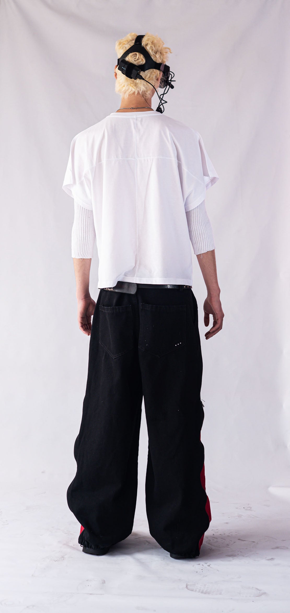 BASIIC white T-shirt