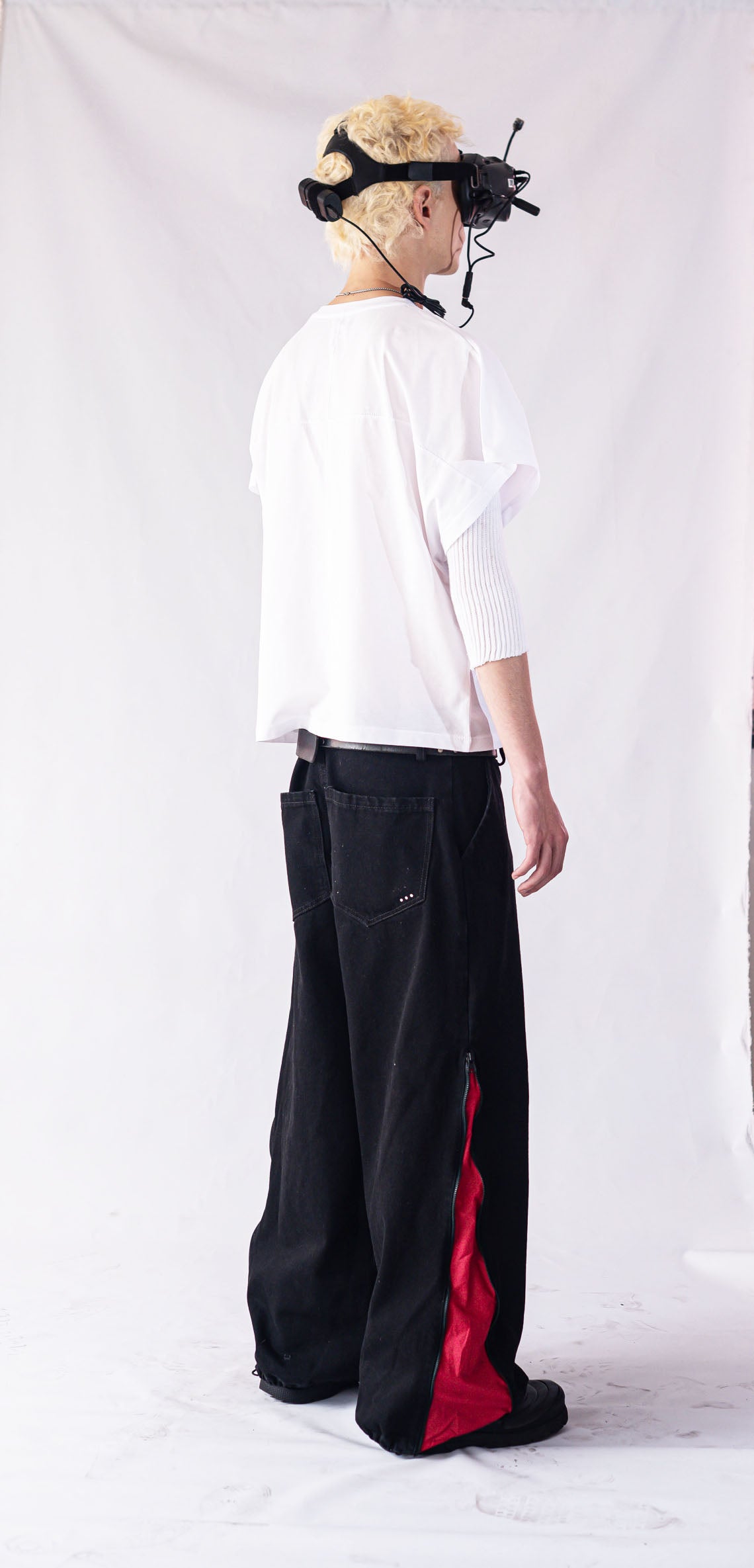 BASIIC white T-shirt