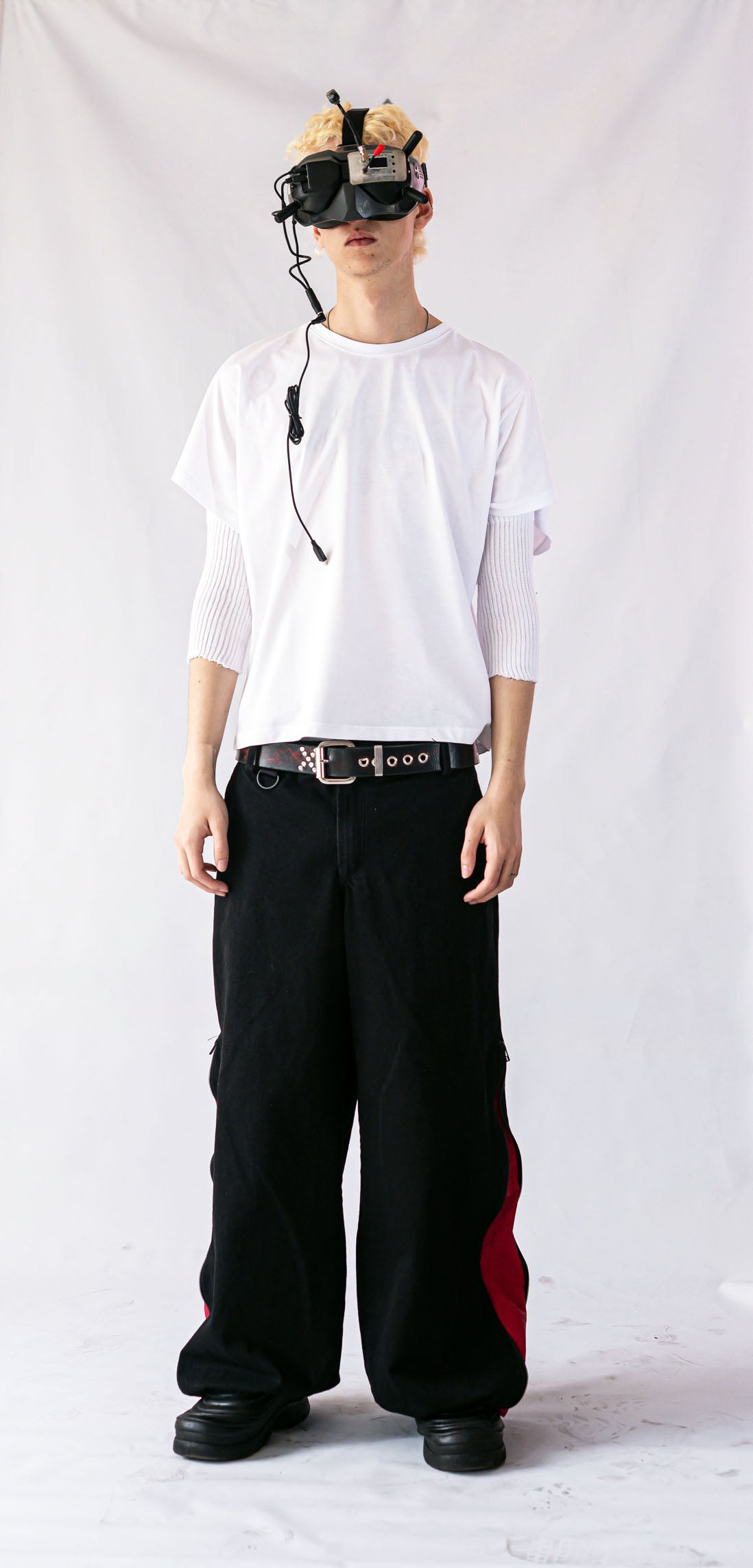 BASIIC white T-shirt