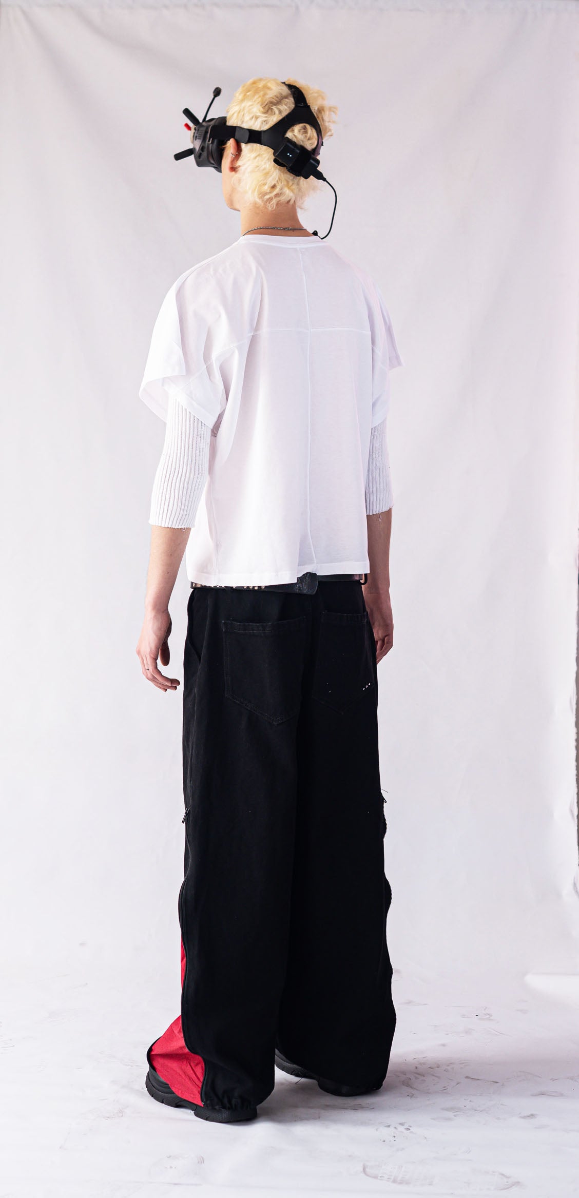 BASIIC white T-shirt