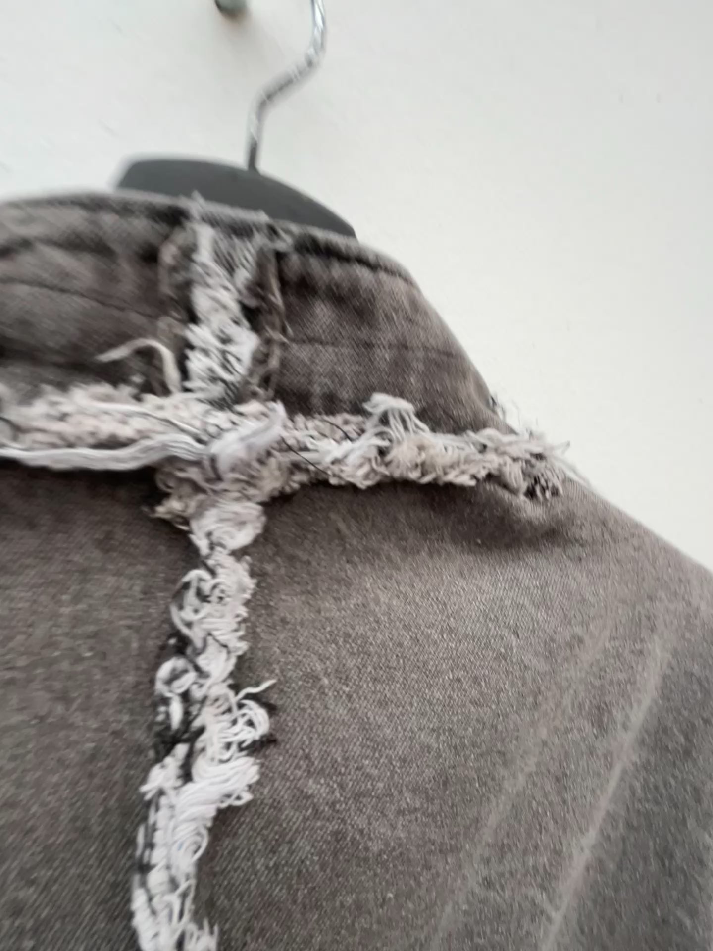 ᴅɪꜱᴛʀ𝟥ꜱ ʙᴀꜱɪɪᴄ ᴊᴀᴄᴋᴇᴛ †††